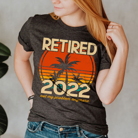Retired 2022 Retro Sunset Vintage Palm Tree Vacation Shirt, Retired USA 2022 T-Shirt Retirement Party Gift Shirt, Grandma Grandpa Retiring
