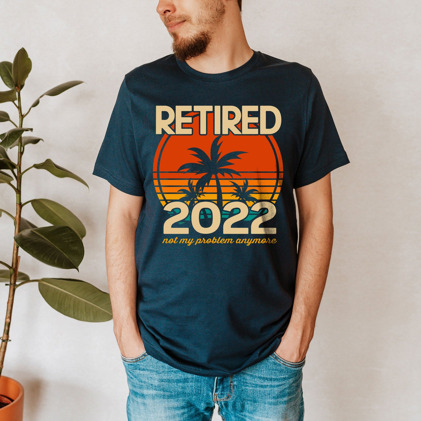 Retired 2022 Retro Sunset Vintage Palm Tree Vacation Shirt, Retired USA 2022 T-Shirt Retirement Party Gift Shirt, Grandma Grandpa Retiring