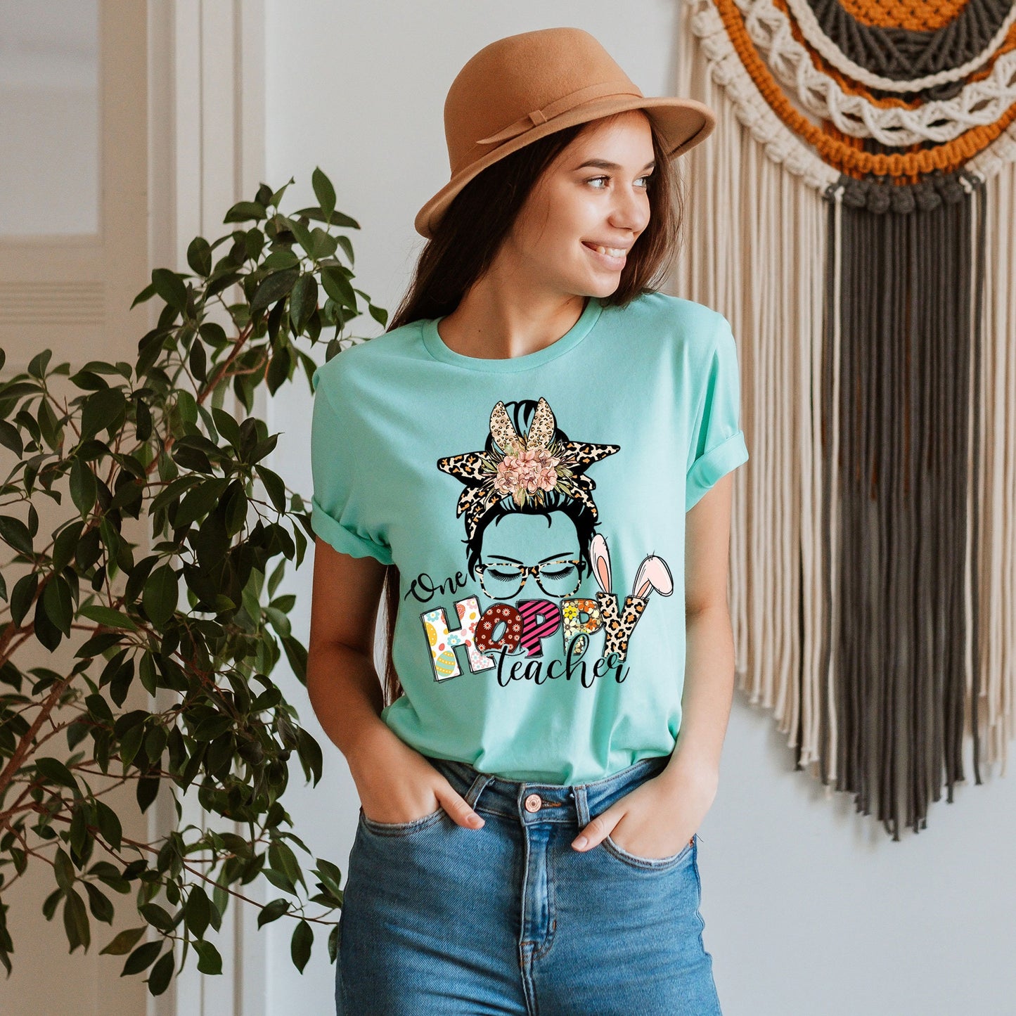 One Hoppy Teacher Shirt, School Teacher Easter Team, Egg Hunting Easter Shirt for Teachers Easter Teacher Gift Kinder Preschool Teachers Tee